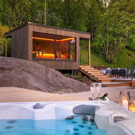Hotel apartamentowy Trolltunga Tyssedal