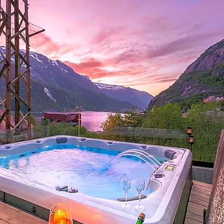 Trolltunga Hotel apartamentowy Tyssedal
