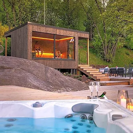 Hotel apartamentowy Trolltunga 3*